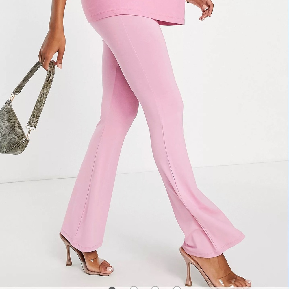 Pink knit flare maternity pants -size 8-worn once!